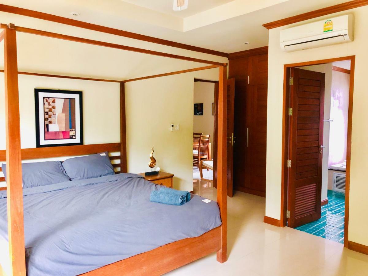 Karon Pool Villa 卡伦3卧泳池别墅 Esterno foto
