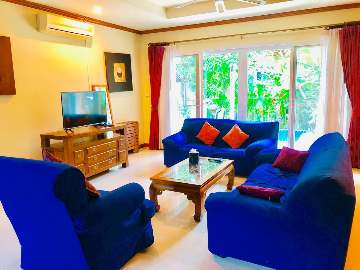 Karon Pool Villa 卡伦3卧泳池别墅 Esterno foto