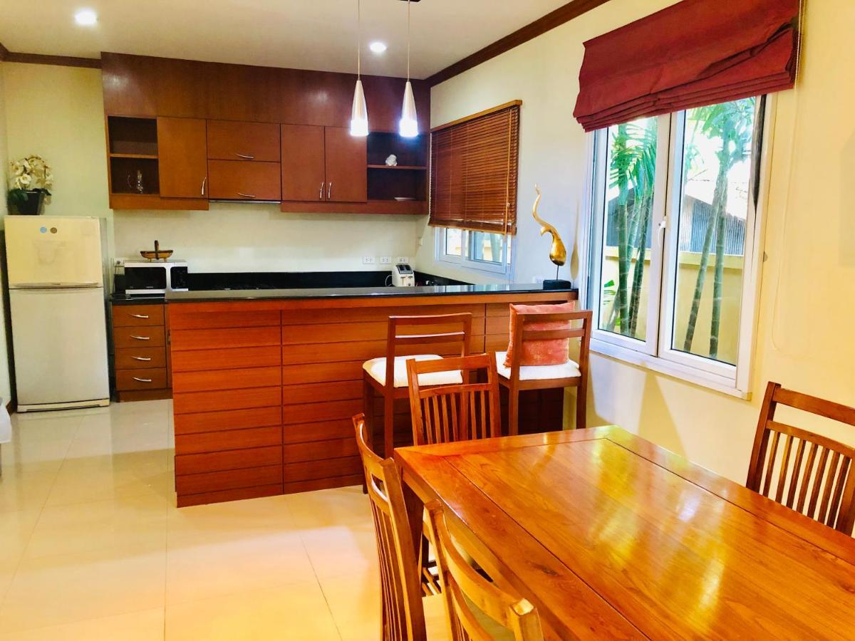 Karon Pool Villa 卡伦3卧泳池别墅 Esterno foto